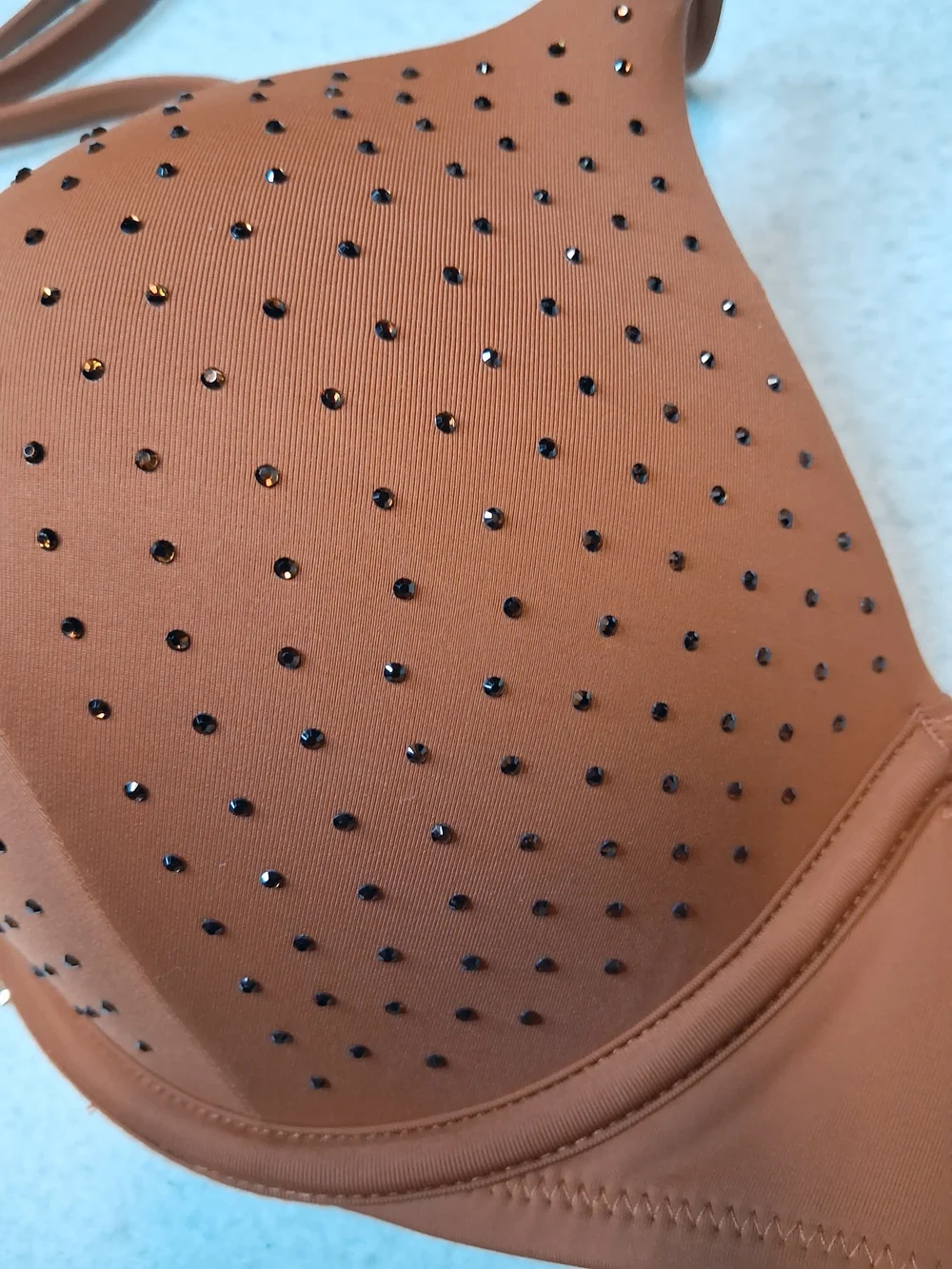 Victoria's Secret Tan Padded Halter Bikini Top - Picture 3 of 5